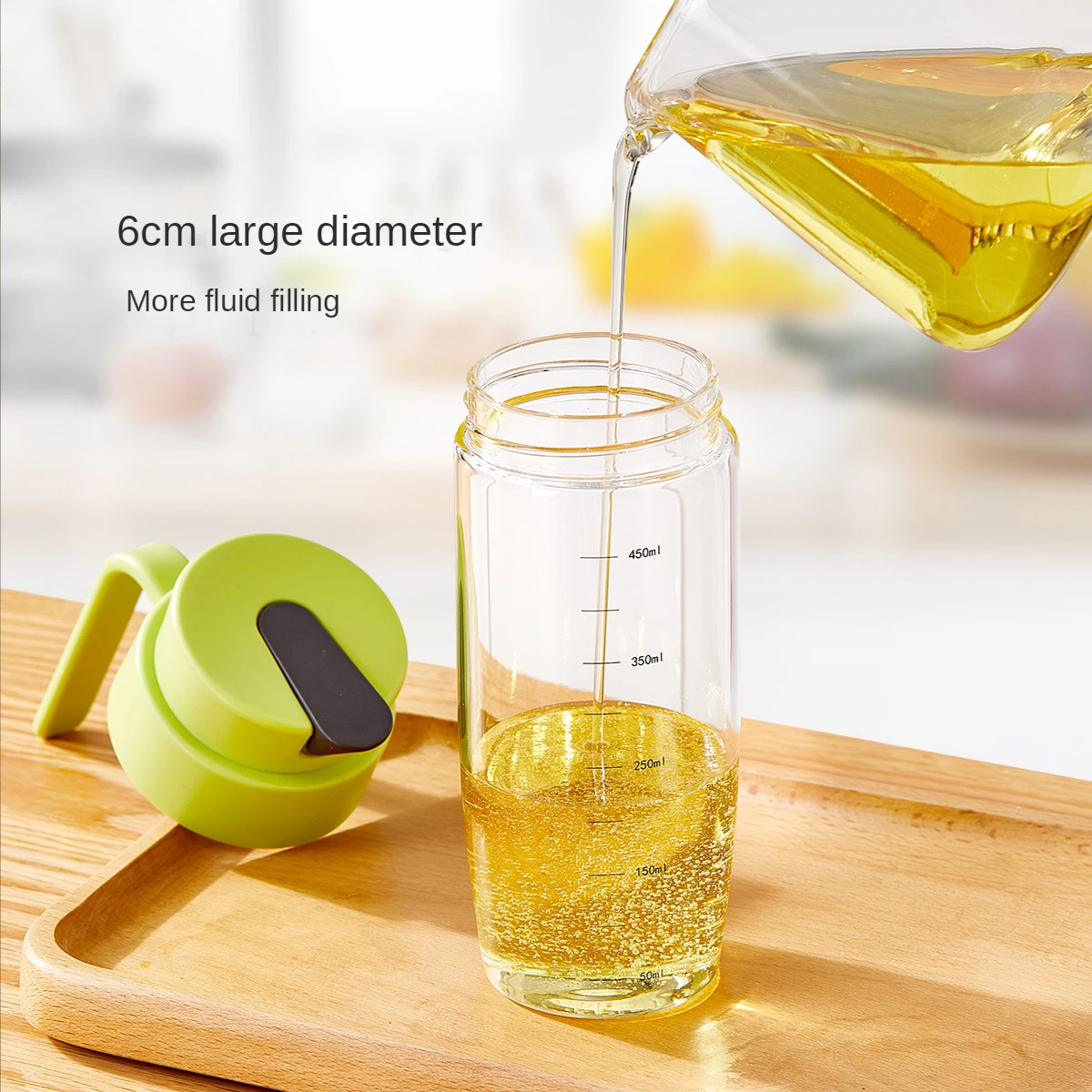 

High borosilicate oil pot automatic opening and closing soy sauce vinegar seasoning bottle glass oil bottle kitchen supplies