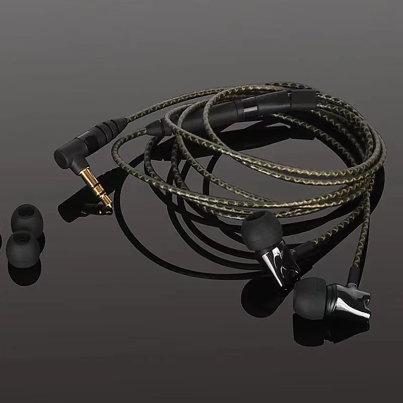 

HiFi DIY IE800 Earphones Top Quality Ceramic headphone In-Ear Headset HD Stereo ( 98% original sound)pk IE300 se846 ie800s