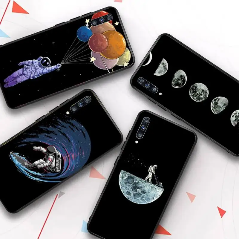 

Space Sky Astronaut Phone Case for Samsung A51 01 50 71 21S 70 31 40 30 10 20 S E 11 91 A7 A8 2018