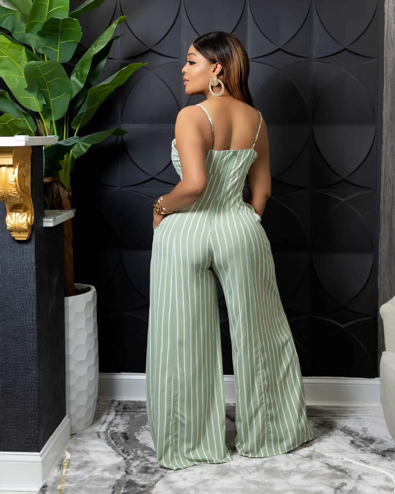 Chocomist Jumpsuits Casual Solid Striped Backless Women Jumpsuits