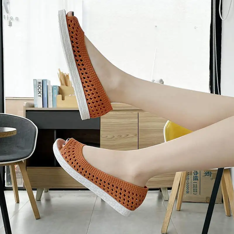 

Boy Child Platform Sandal High-Level Women's Slippers 2021 Year Sho Women's Dress Shoes Sho Orthopedic Sandals Woman Fur Tennis