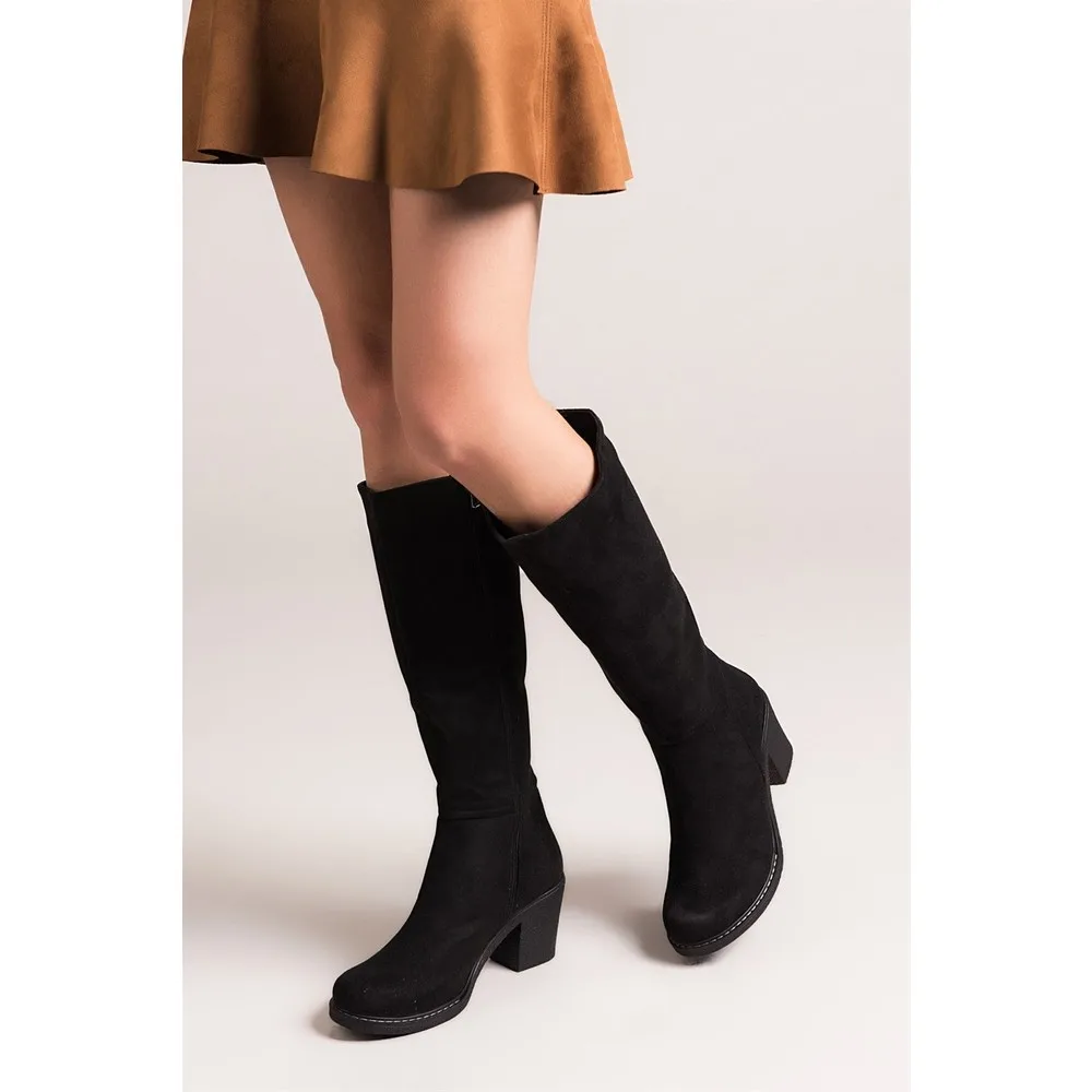 

Dorlie Black Women Boots C674250302