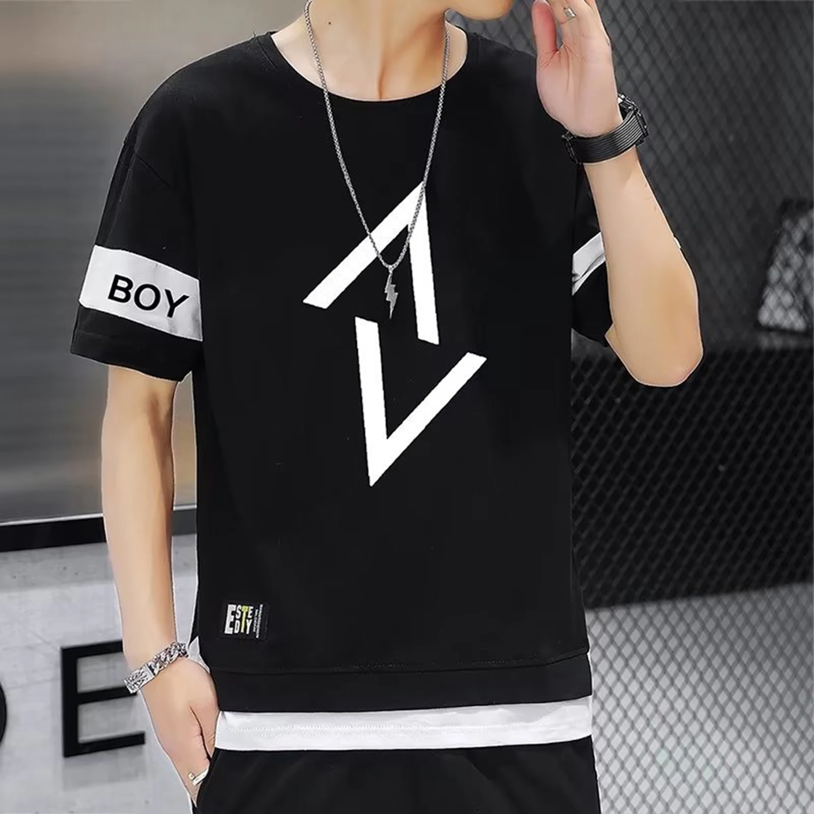 Повседневный Комплект Спортивной Одежды Для Мужчин — Дизайнерская Свободная