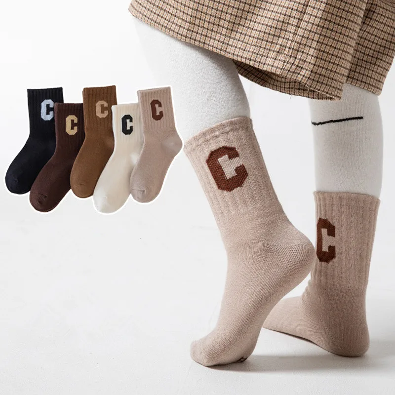 

2022 5 Pairs /lot Children Cotton Boys Girls Socks Coffee Alphabet Kids Socks for Baby Boy Girl Sport Style Suitable for 1-12Y