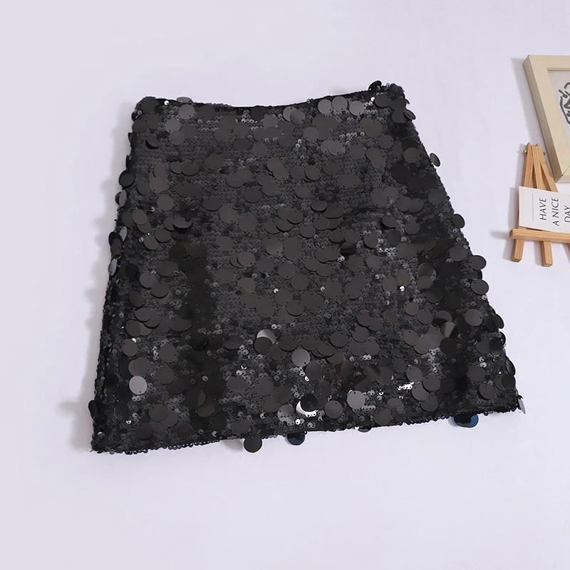 Юбка женская короткая трапециевидная с высокой талией и блестками