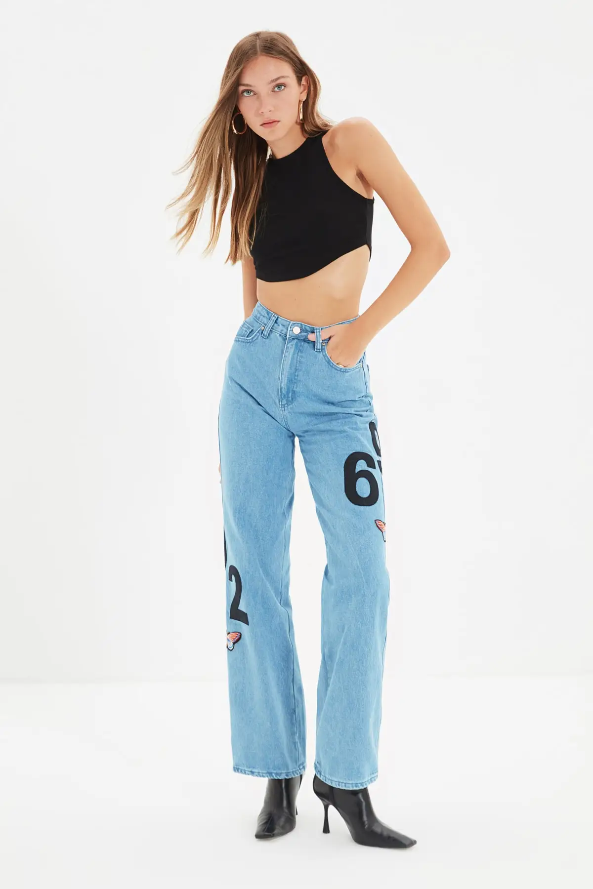 

Trendyol Printed High Waist Wide Leg Jeans TWOAW22JE0472