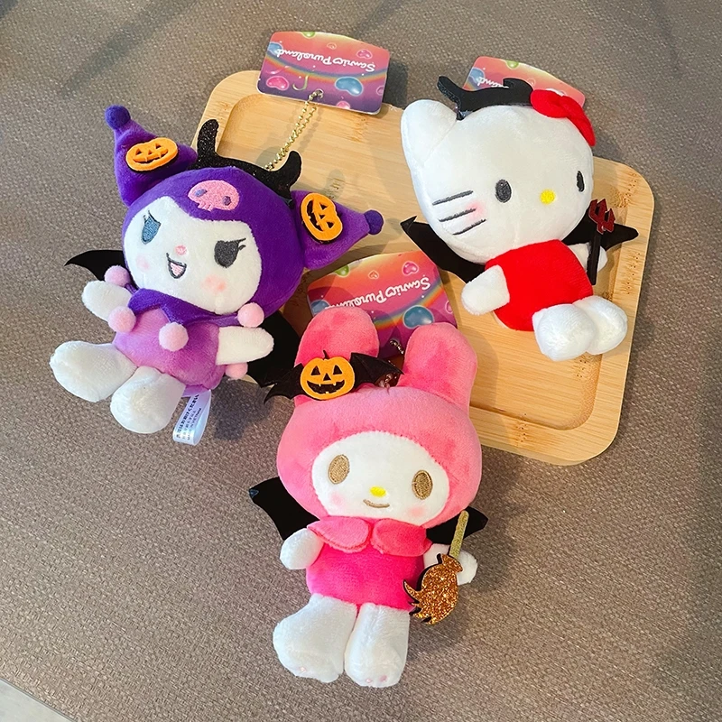 

Новая плюшевая кукла на Хэллоуин Sanrio Kuromi Cinnamoroll Mymelody, плюшевая кукла, милая мультяшная школьная подвеска, женский подарок