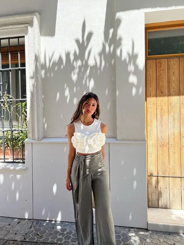 

2023 summer fashion new all-match round neck sleeveless stitching ribbed short T-shirt top women's clothing