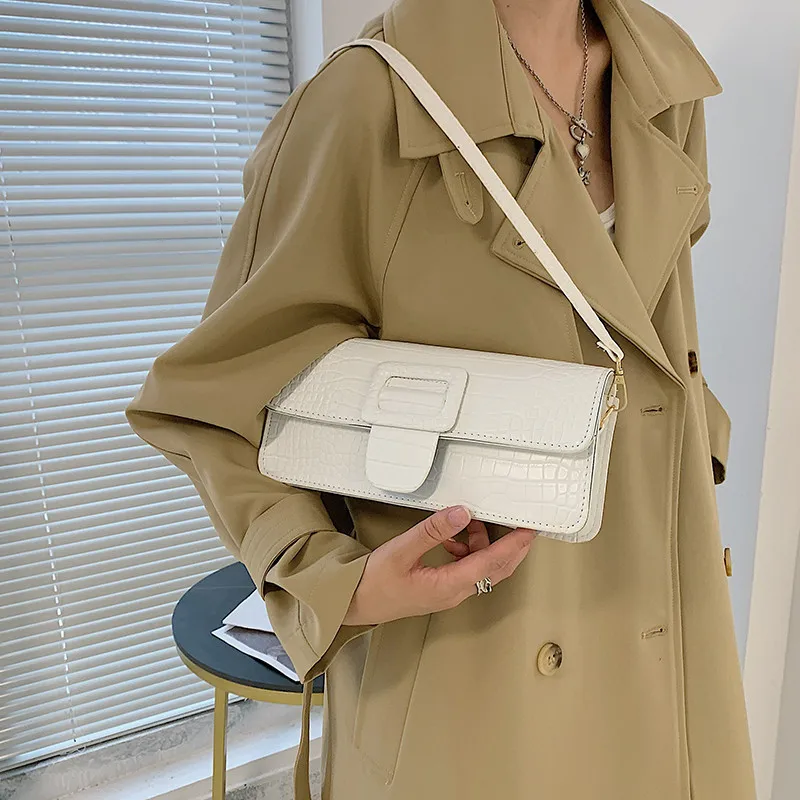 Ladies New Designer Fashion Casual Flip Shoulder Underarm Bags for Women Small Square Bag Vintage PU Leather Texture Handbags