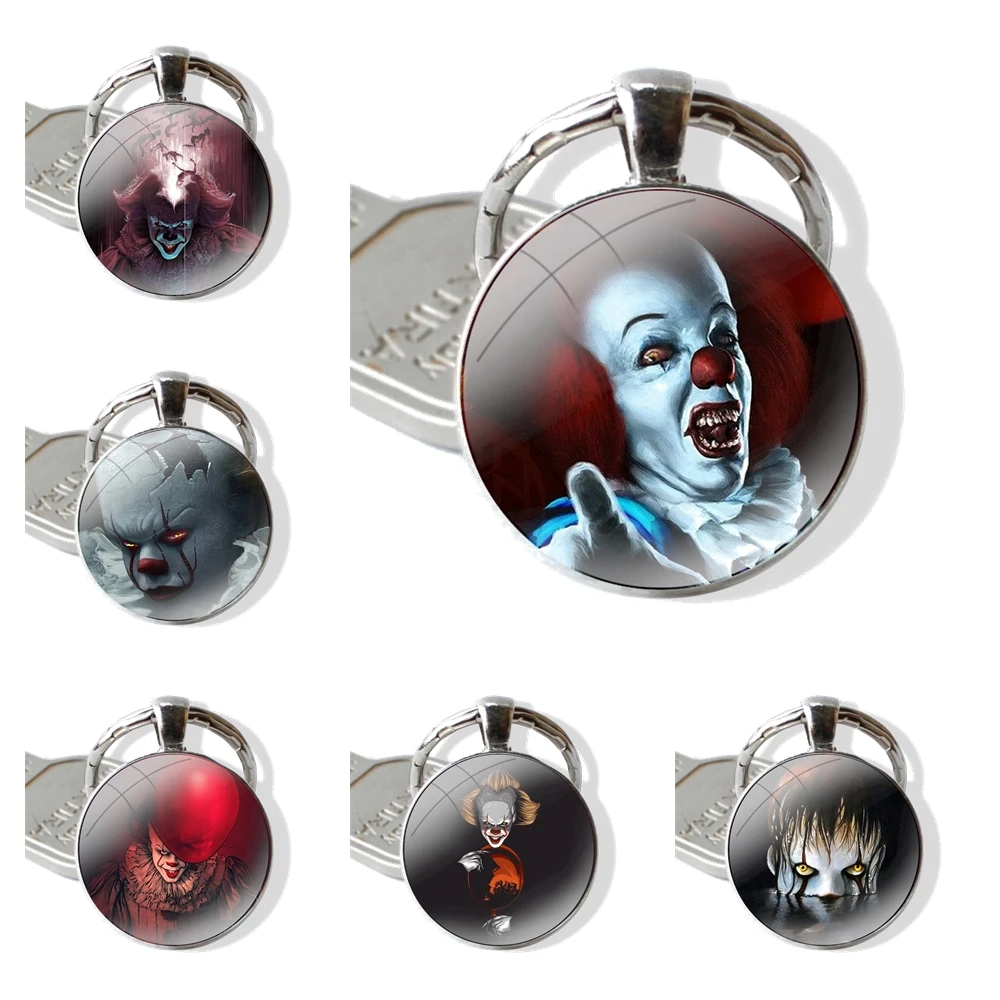 

Брелок-подвеска в виде автомобиля