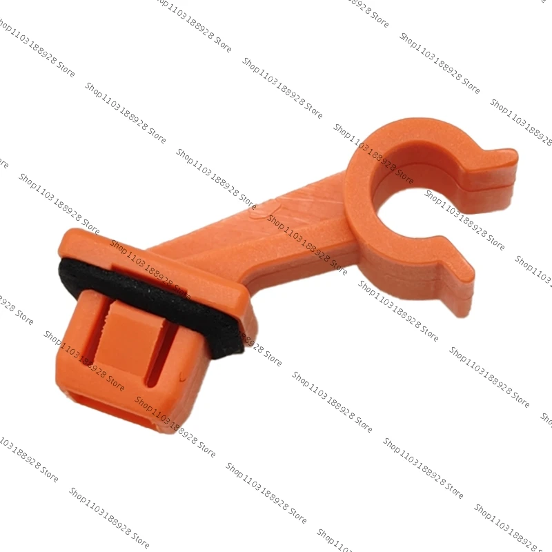 

Для Great Wall HAVAL M4 FLORID 33703015 XG08XA Пряжка для крепления опорного стержня крышки Пряжка для крепления крышки