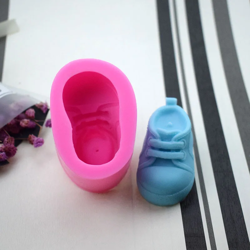 

Resin Mold Silicone 3D Stereo Shoe Shape Craft Silicone Mold Candle Making Supplies Soap Making Products Silicone Mold