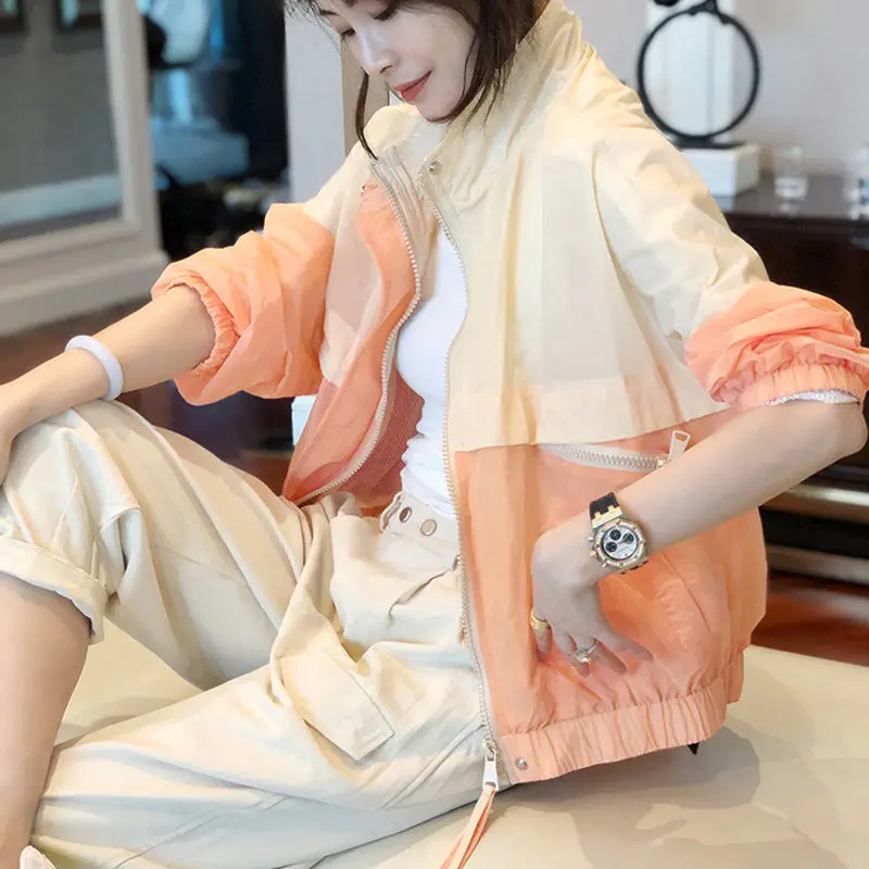 

Women windbreaker jacket new fashion sports jacket loose large size summer thin long-sleeved sun protection jacket