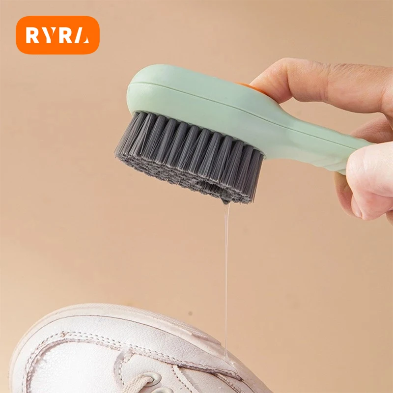 

Щетка для обуви многофункциональная с мягкой щетиной и длинной ручкой