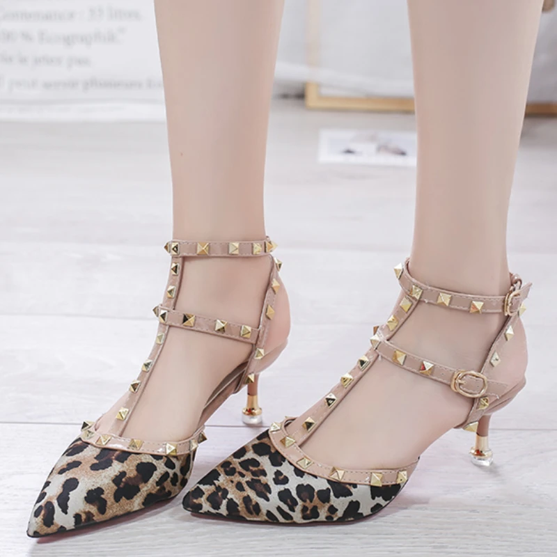

2022 New Pumps Women Shoes Nude Color Rivet High Heels Shoes Pumps Sandals Ankle Strap Poinet Toe Women's Shoes Ladies Shoes