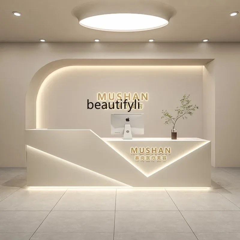 Краска-бар кассовая стойка современный минималистичный салон красоты