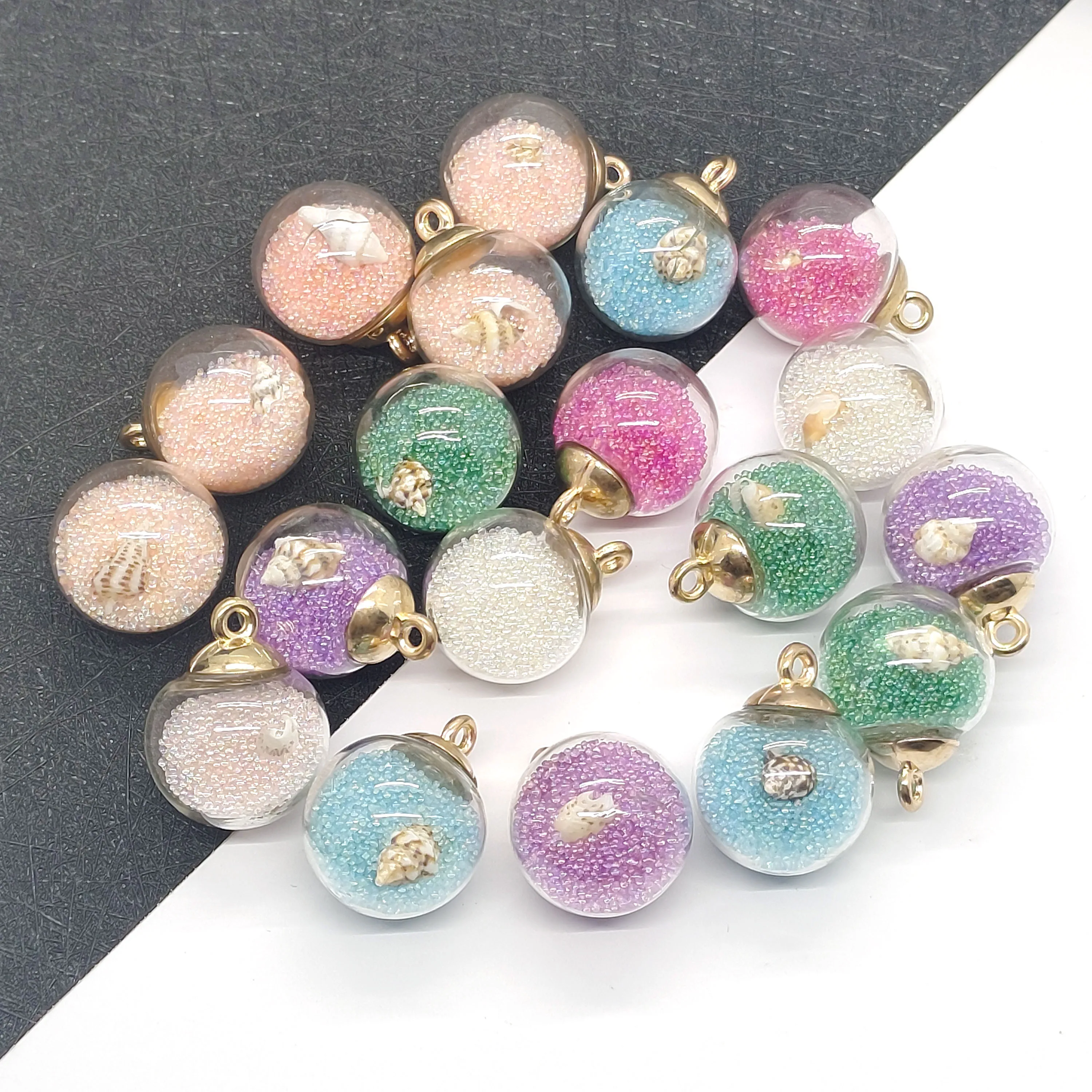 

Exquisite Glass Ball Pendant Clear Ball 18x23mm Conch Charm Fashion Making DIY Necklace Earrings Bracelet Jewelry Accessories