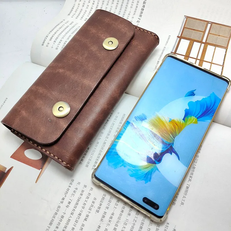 Рисунок 4 - Универсальная поясная сумка Blongk для телефона