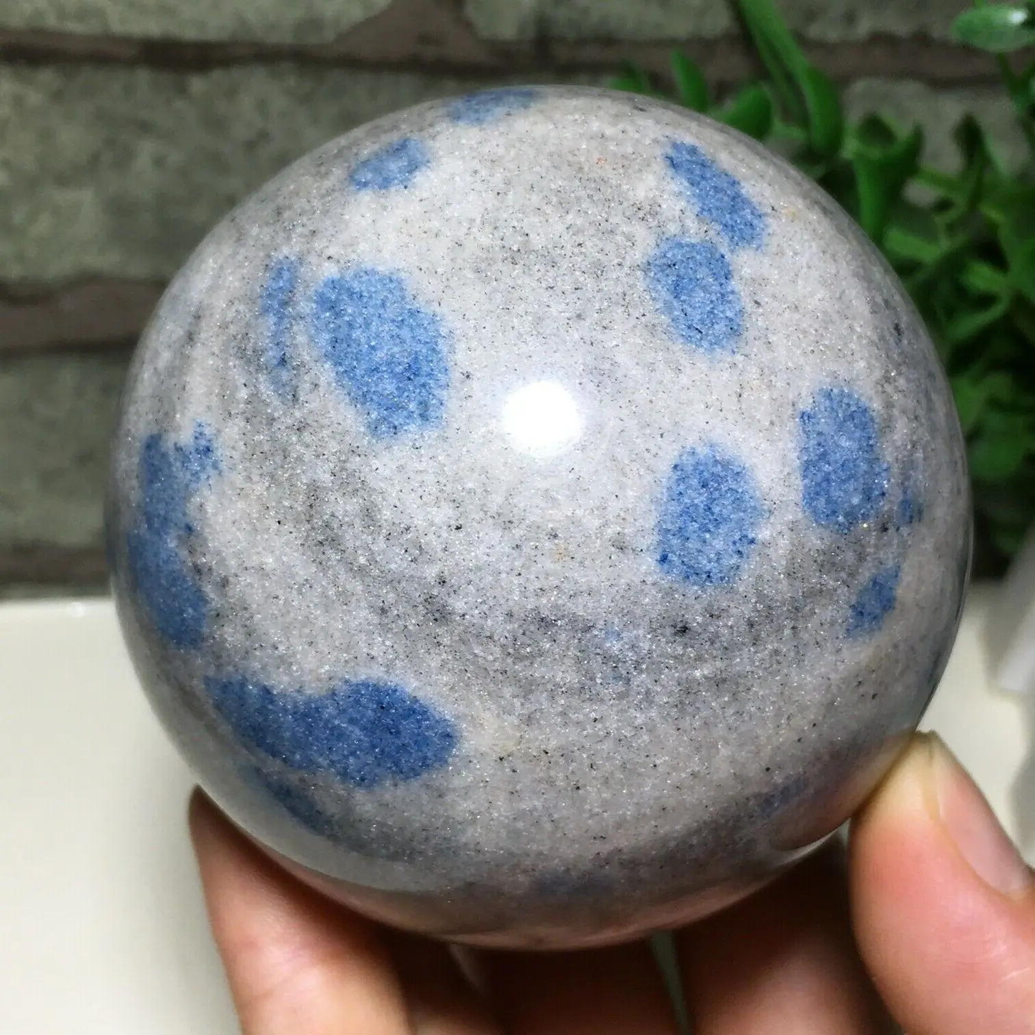 

NATURAL K2 STONE BALL CRYSTAL ENERGY DECORATION
