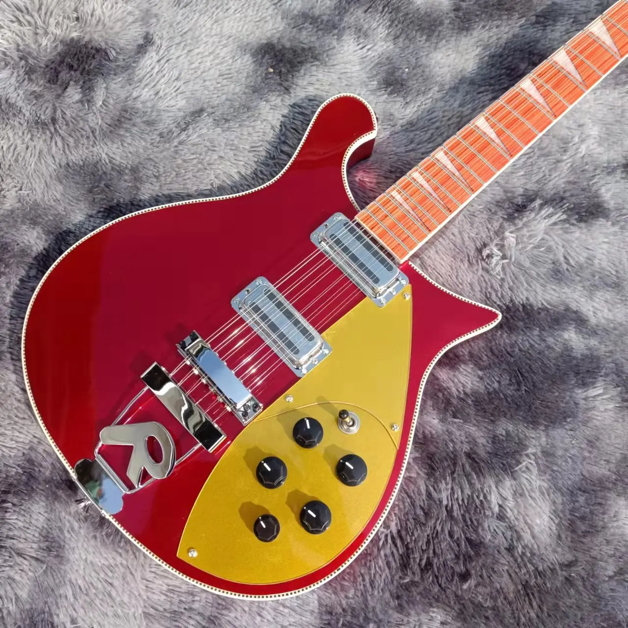 Free Shipping High-quality 12-string electric guitar Ricken 660 electric guitar cherry-red paint with "R" tail stock golden shie