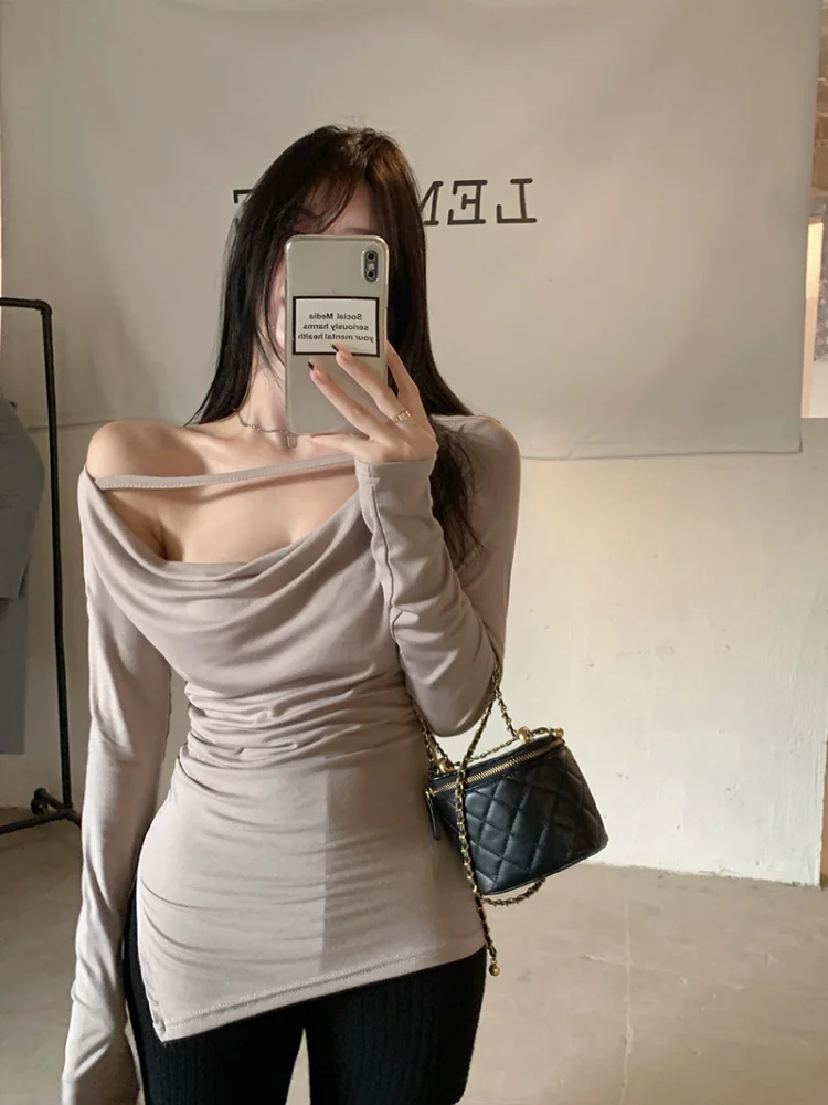 

Korobov Y2k Clothes Sexy Wild Autumn Solid Tops Slim Irregular Long Sleeve T-shirts Korean Fashion Blusas Mujer De Moda 2022