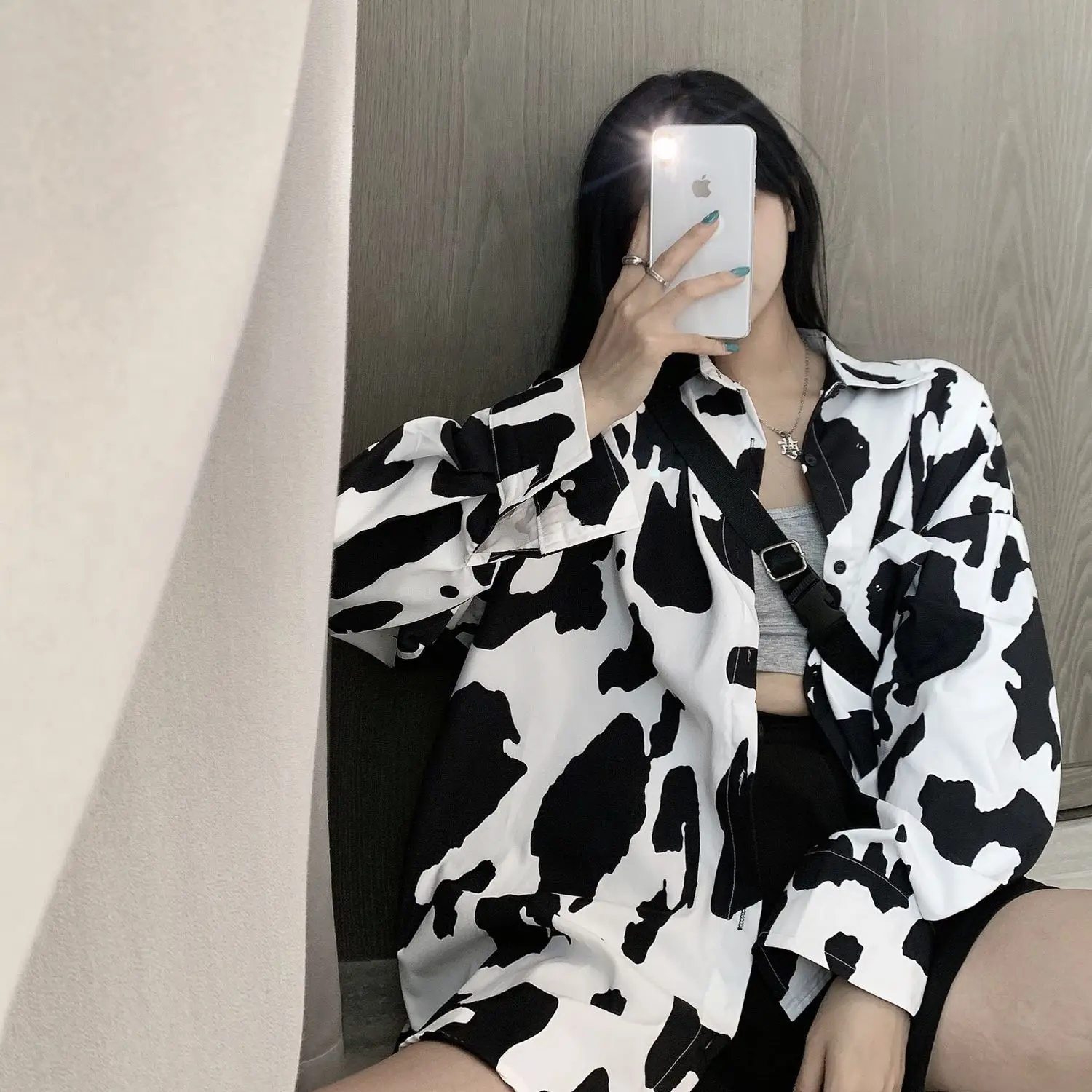 

Street Style Oversize Women's Shirt Cow pattern print Long Sleeve Ladies Blouse Button Up Loose Plus Size Female Tops 2023