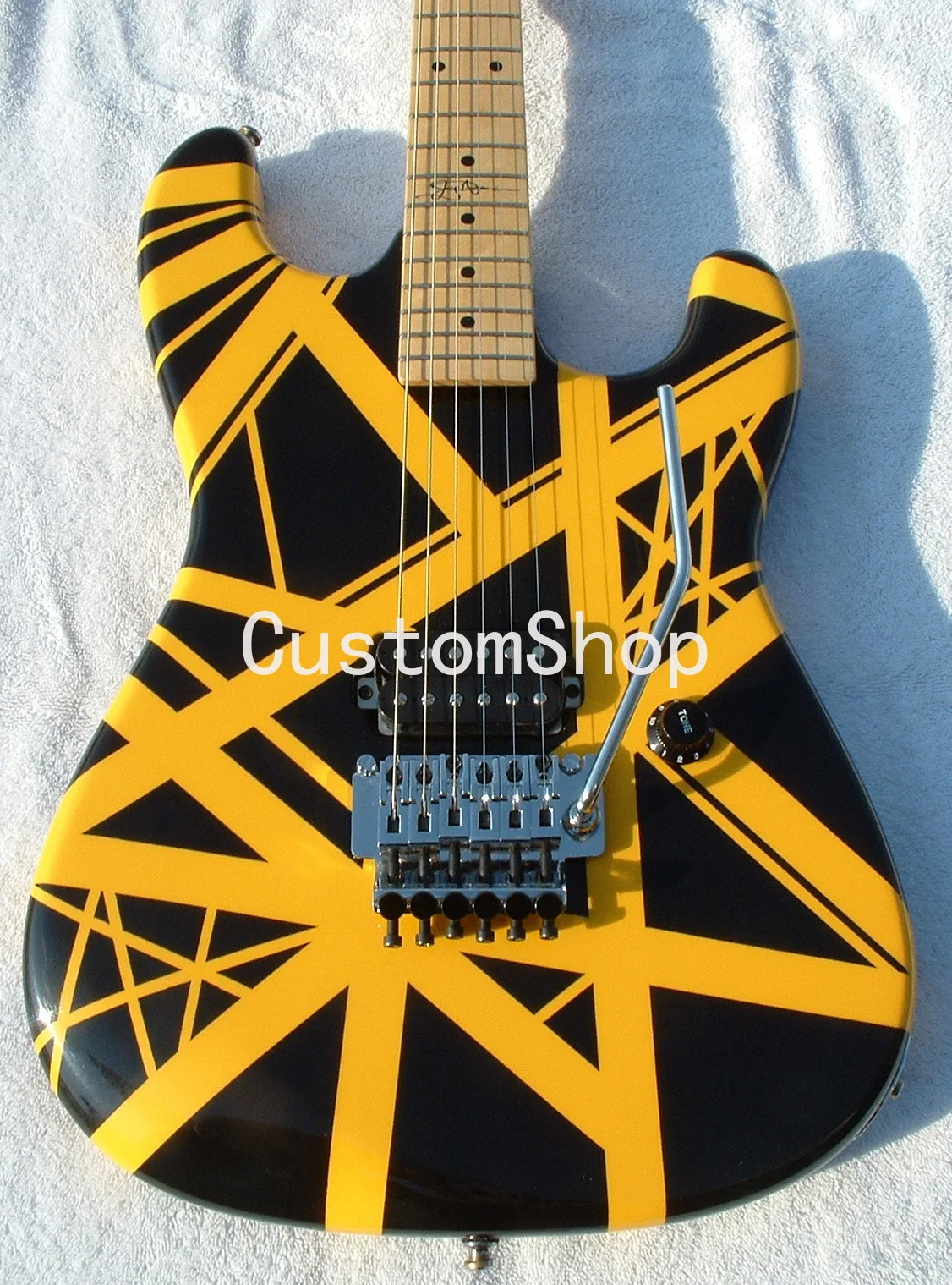 

Custom Krame Wolf Edward Van Halen 5150 Yellow Stripe Black Electric Guitar Floyd Rose Tremolo Bridge, Maple Neck & Fingerboard