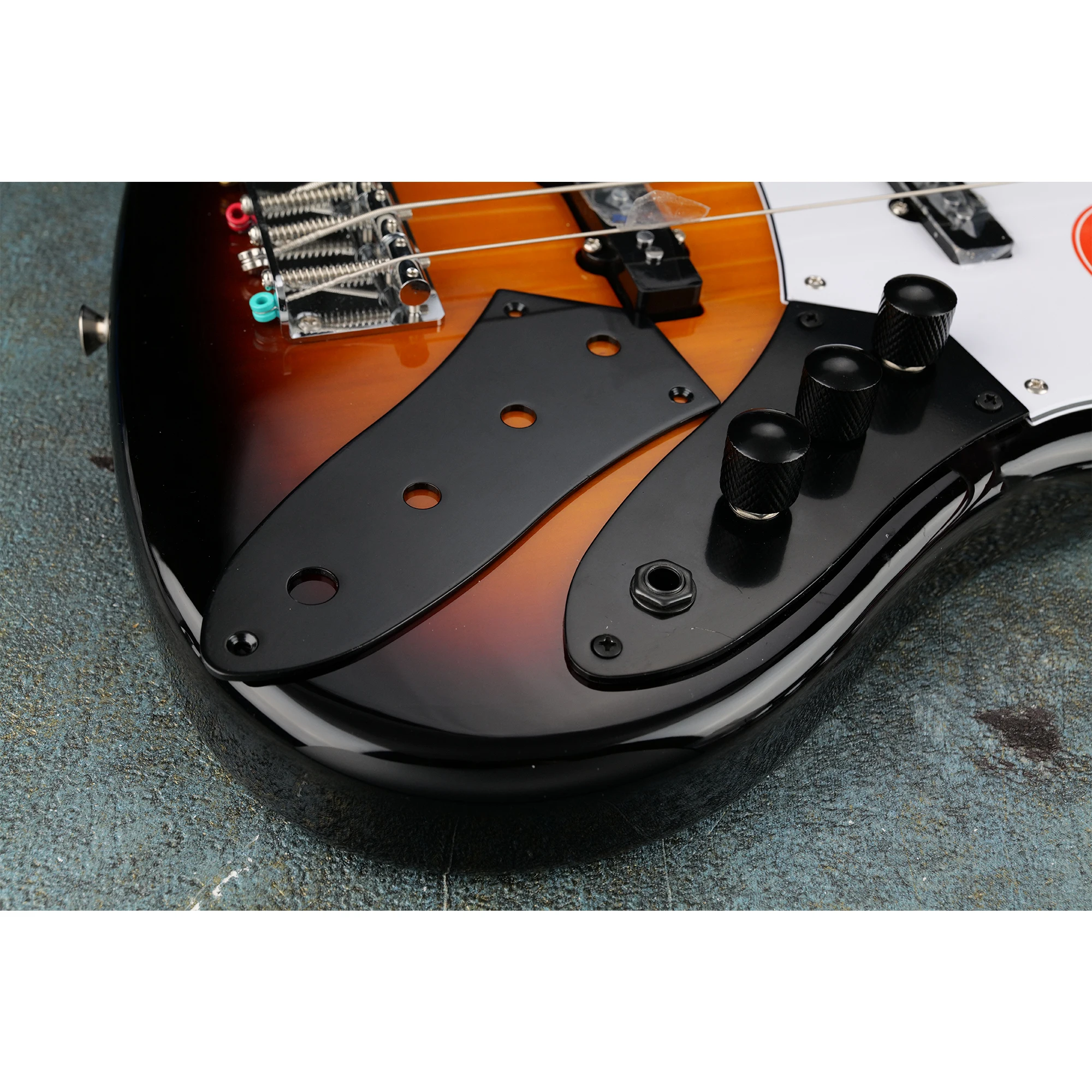 Пластина управления басами для гитары в стиле J Bass Musiclily с 4 отверстиями (art.: 780f457b8) - 780f457b8