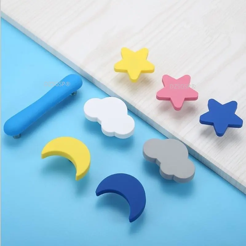 

Children Room Knobs and Handles Moon Cartoon Furniture Handles Plastic Star Cloud Door Knob Kids Drawer Cabinet Pulls