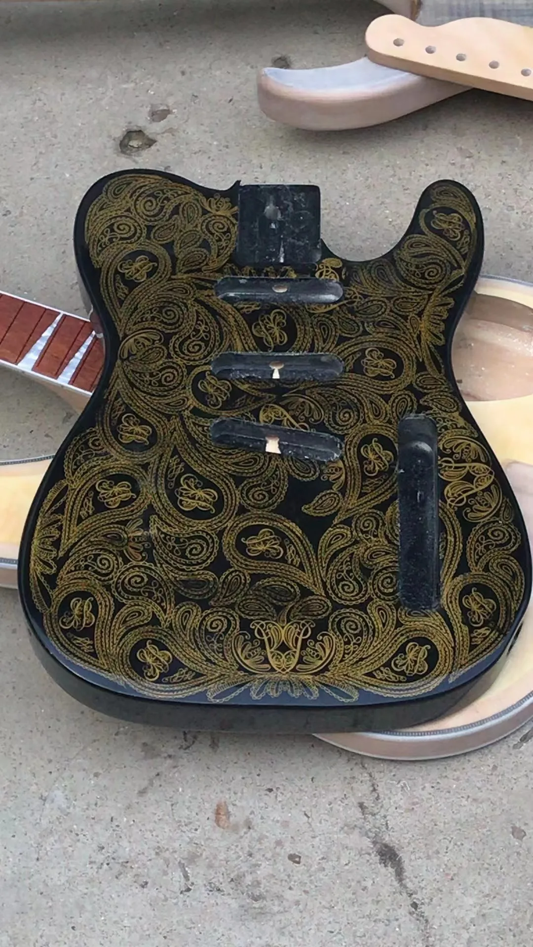 

Semi - finished Electric Guitar, Support Customization, Fine Workmanship Good Quality