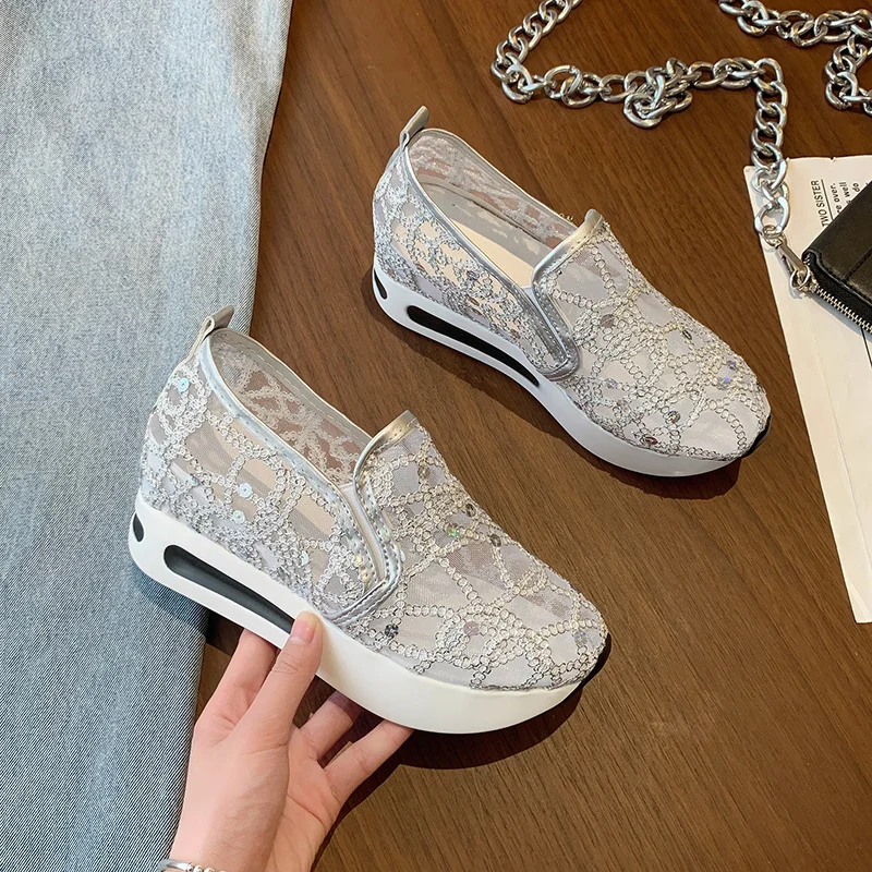 

2023 Women's Sneakers Floral Embroidery Mesh Sneakers for Women Slip on Casual Comfy Heeled Shoes Woman White Size 42