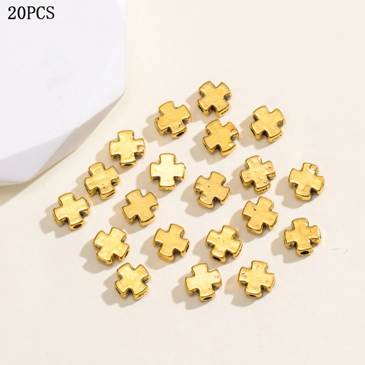 

20 gold through-hole flat four leaf clover separated beads DIY jewelry handmade loose bead beading accessories materials