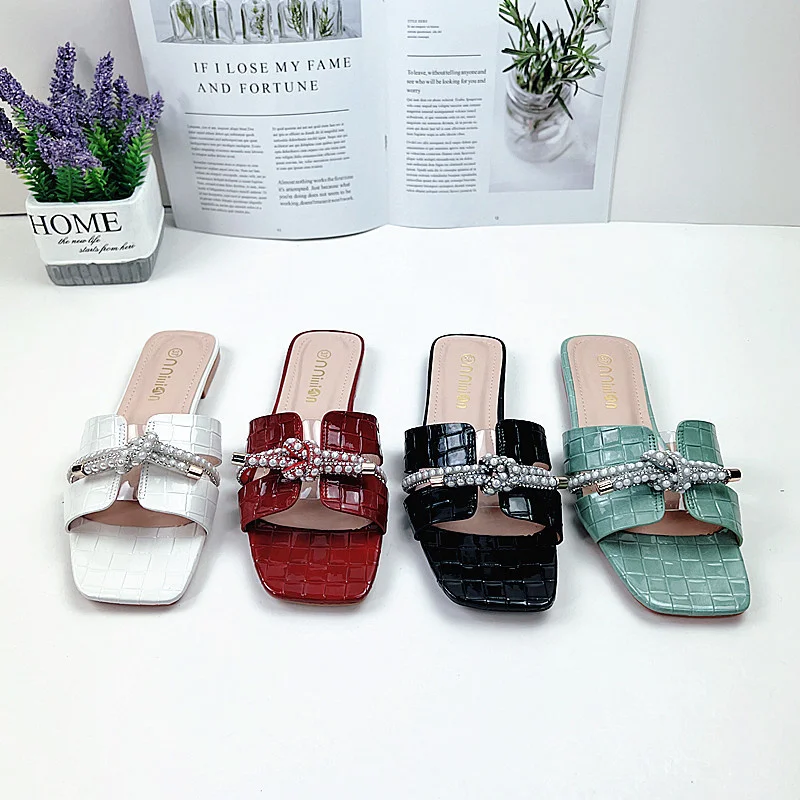 

Женские босоножки на плоской подошве, кожаные сандалии с квадратным носком, жемчужинами и кристаллами, роскошные модные сандалии зеленого ...