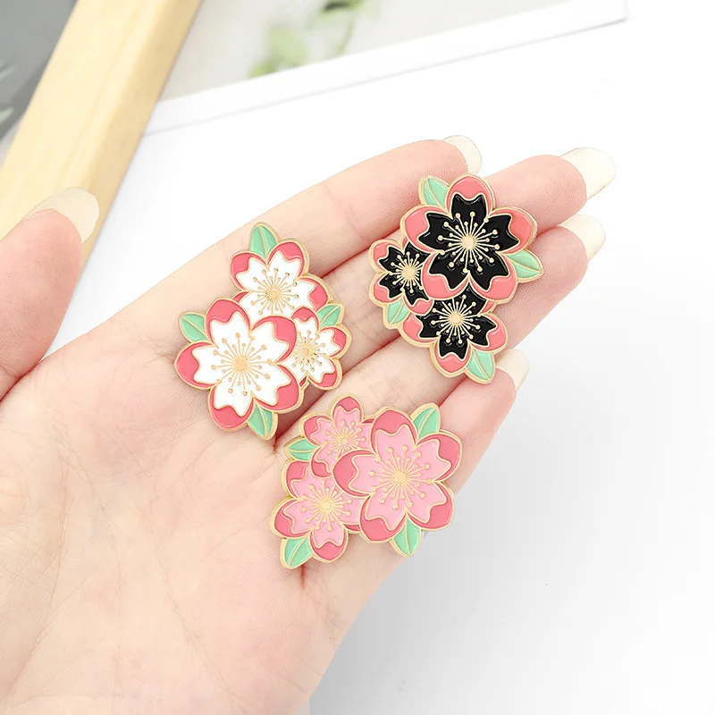 

20PCS Mixed Sakura Enamel Pin Pink White Cherry Blossom Brooches Bag Lapel Pin Cartoon Flowers Badge Jewelry Kids Friends Gift