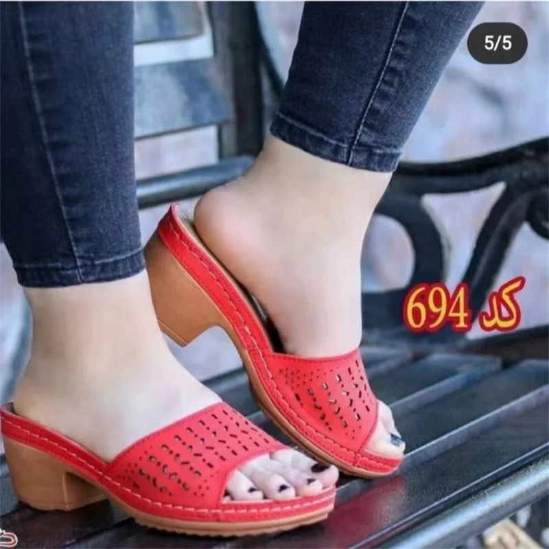 2023 New Women Rhinestone Slippers Summer Solid Color Large Size Comfortable Sandals Light Non-slip Beach High Heels Pantuflas