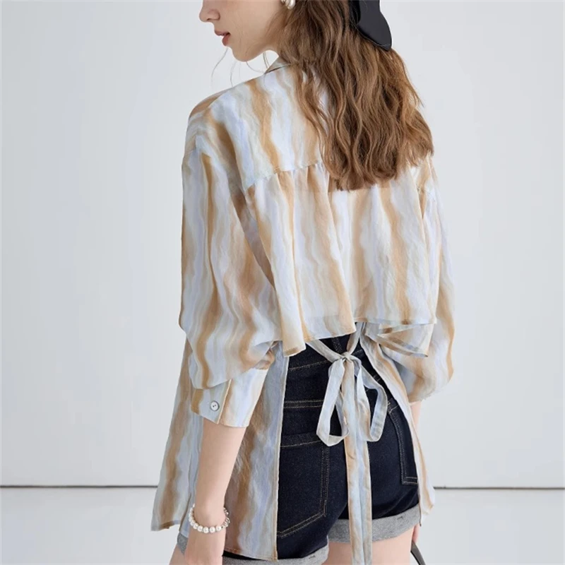 

Women's Chic Lace Up Design Vertical Stripe Shirt Spring Autumn New Chic Retro Style Female Long Sleeve Thin Cardigan Blouse