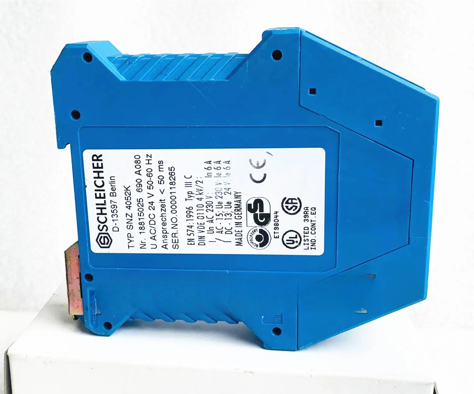 Оригинальное реле безопасности Шлечер ТИП SNZ 4052K 24 В переменного/постоянного тока