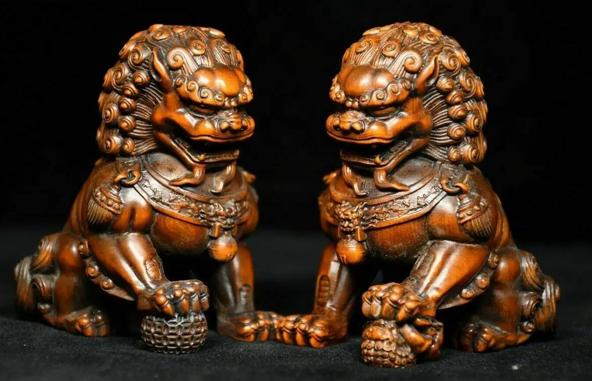 

4.4'' China Antique wood Statue natural Old Boxwood animal Lion Sculpture