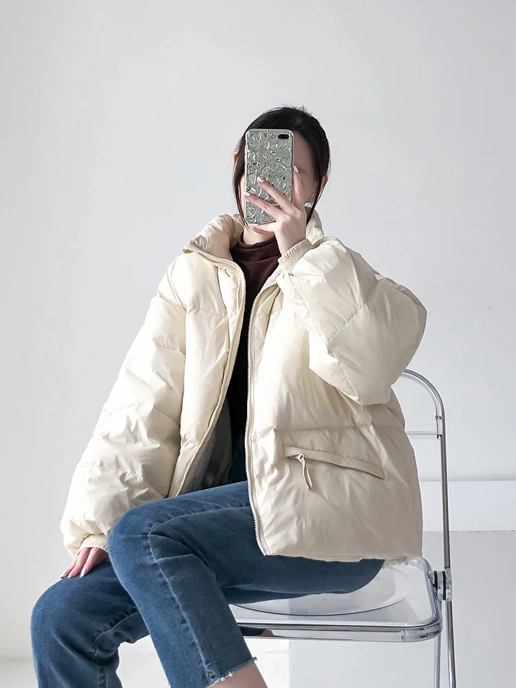 2022 Winter New Women's Down Coats with Stylish Stand Collar Short Loose Jackets Female White Duck Down Overcoats Windproof A114