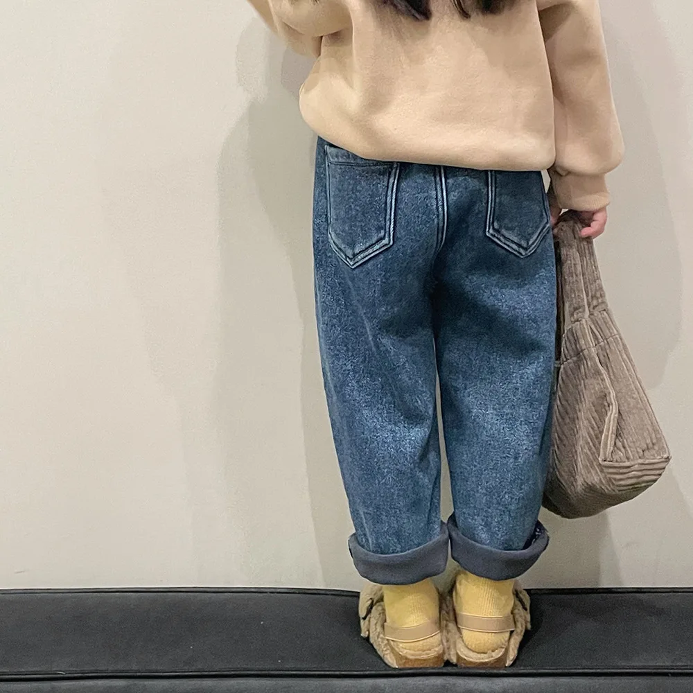 Children's plush thickened jeans winter Korean boys and girls one piece velvet elastic casual denim trousers