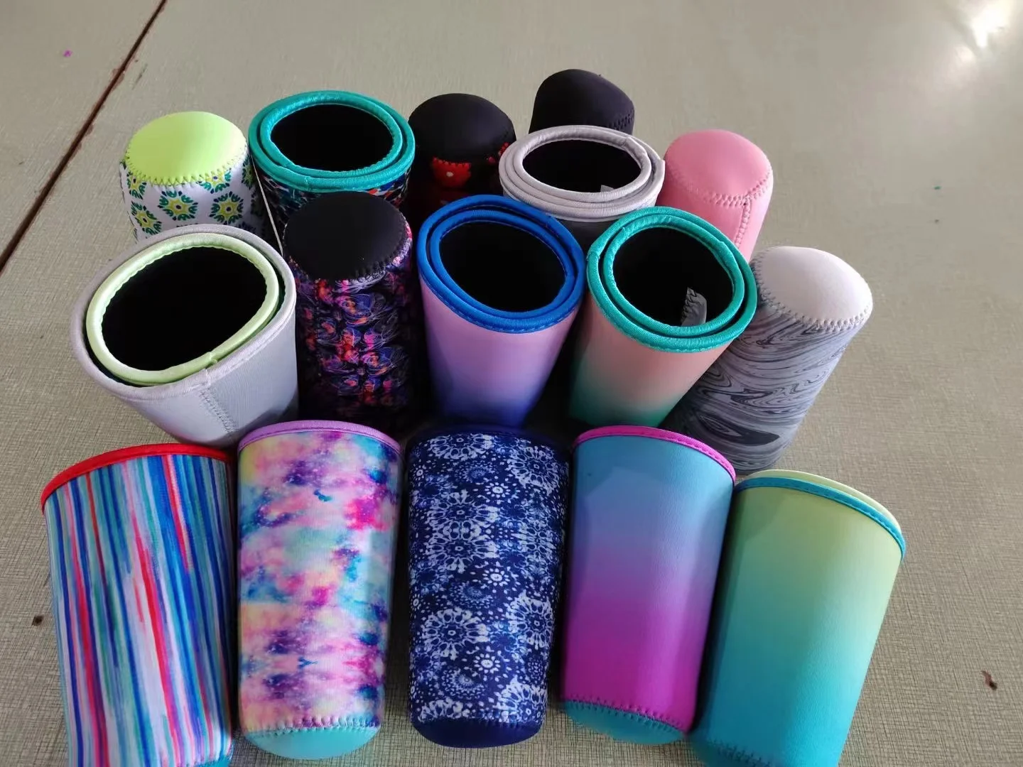 

Материал для дайвинга под заказ, термосублимация, термоизоляция, банка, кока-Кока, крышка для чашки из неопрена, красного вина, пива