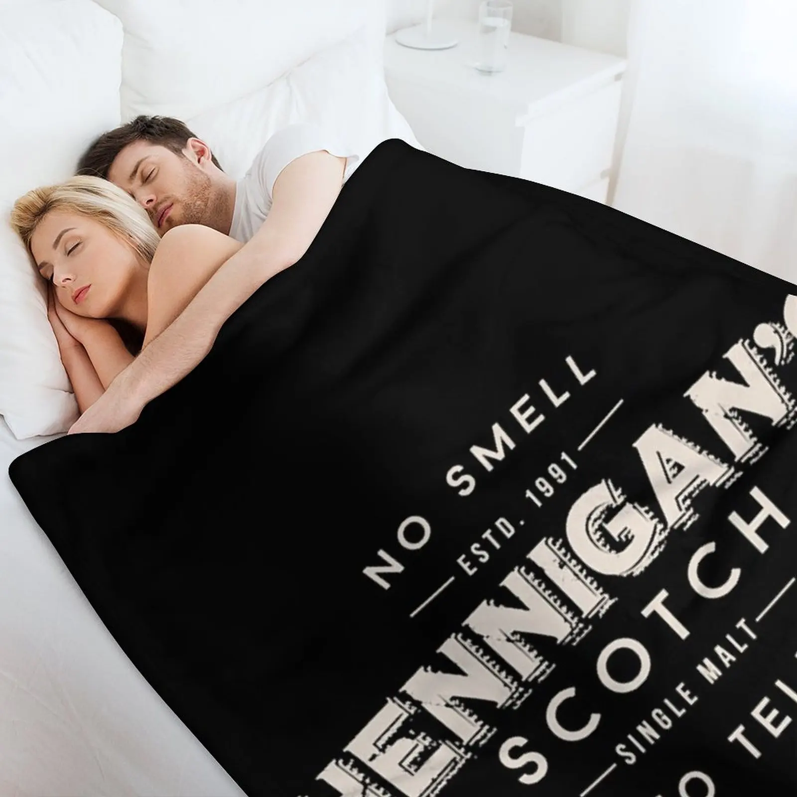 Фото Плед Hennigans Scotch Throw, роскошный дорожный плед, идеи подарков на День святого Валентина, пледы на заказ №4