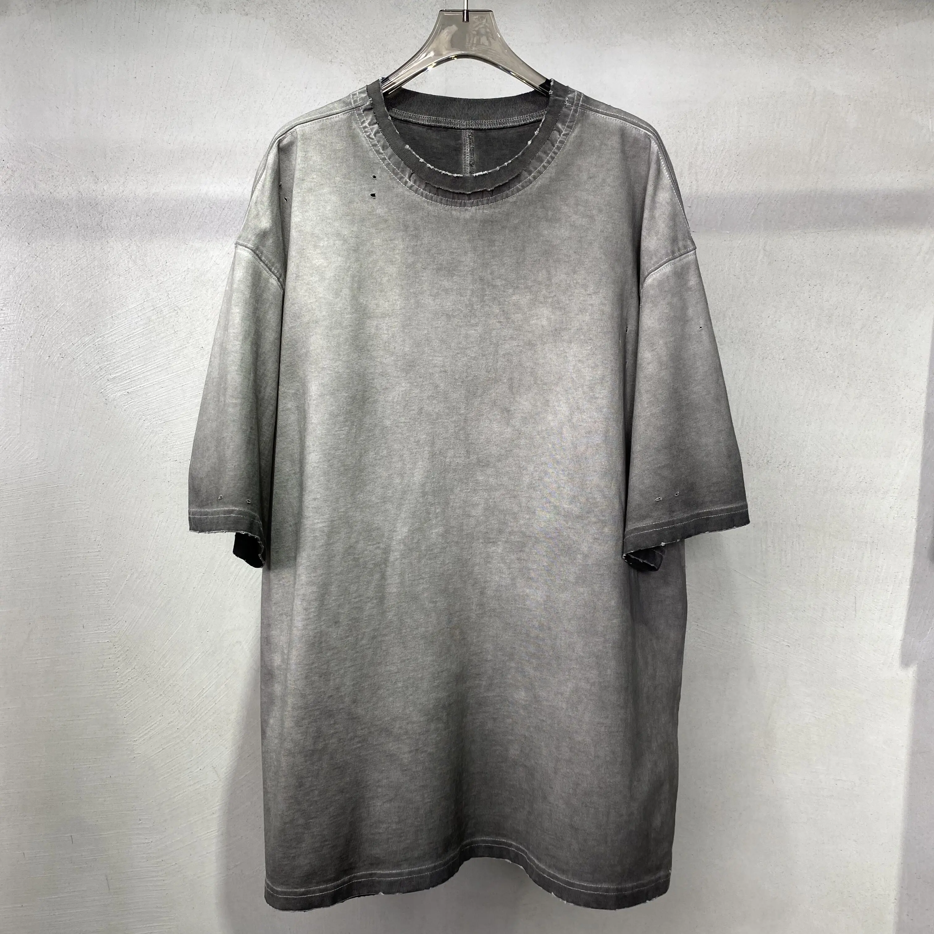 Винтажная рубашка с отверстиями для обратной жарки