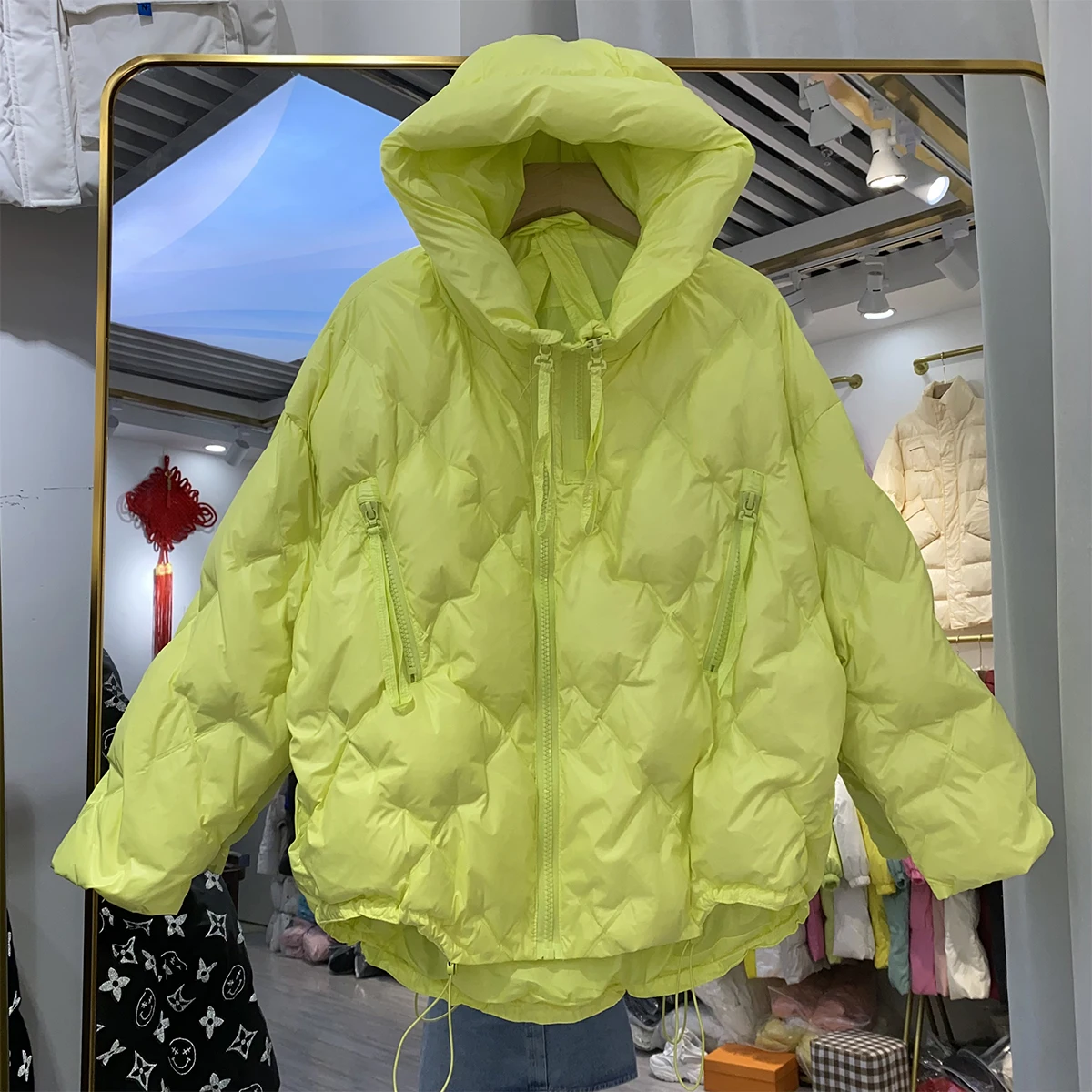 Новинка 2023 короткий пуховик с капюшоном свободный свитер на белом утином пуху