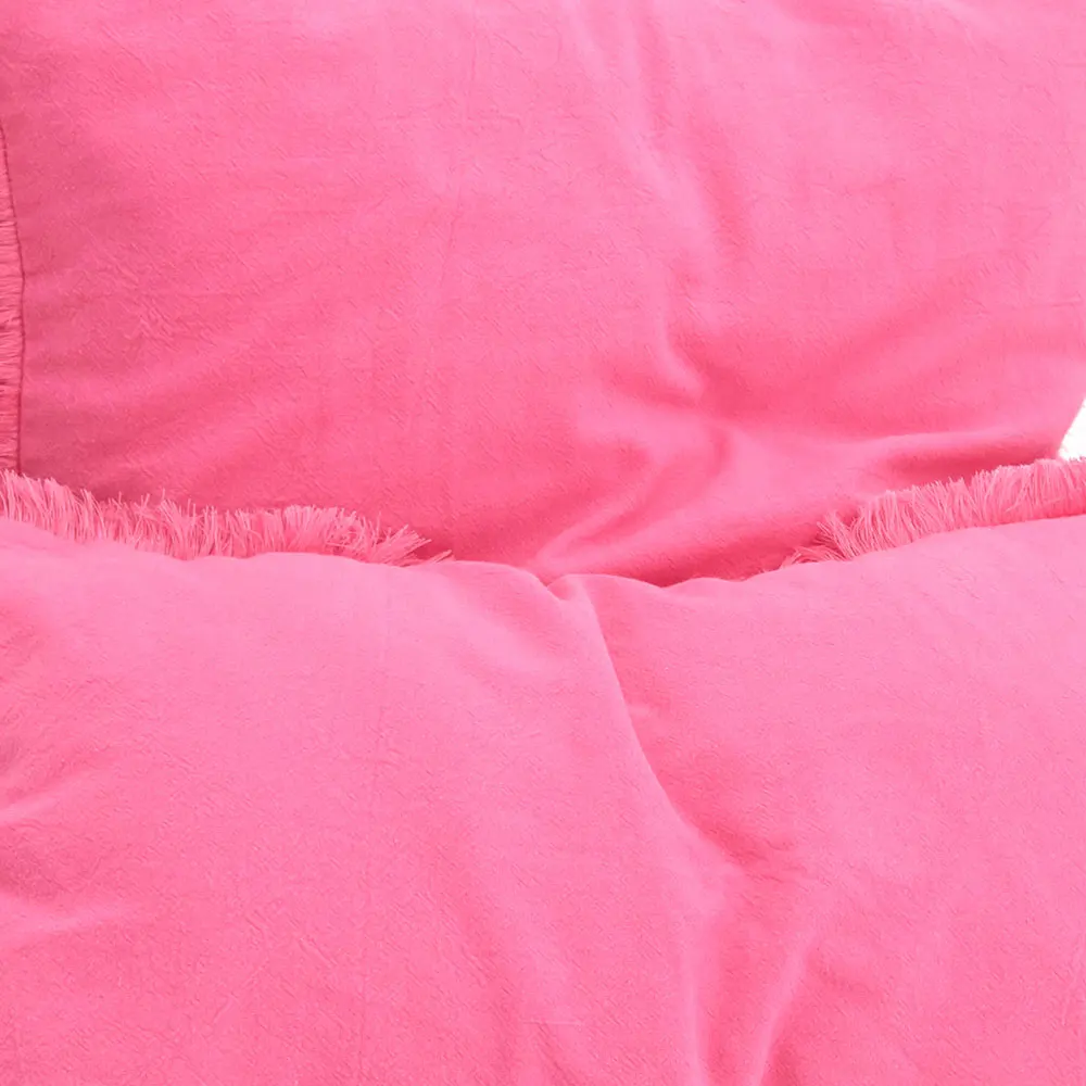 Квадратный чехол на подушку в скандинавском стиле