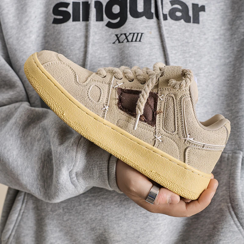 New Men Skateboarding Shoes Women Designer Sneakers Women Original Skate Shoes Leather Retro Parkour Sports Shoes Male Footwear