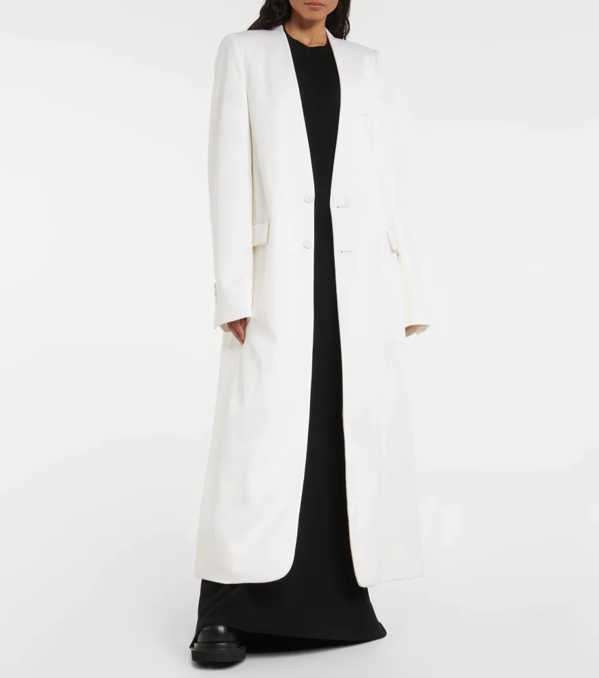 

SuperAen New V-shaped Collarless Back Slit Simple Elongated Two-button White Blazer Spring 2023 Long Blazers for Women