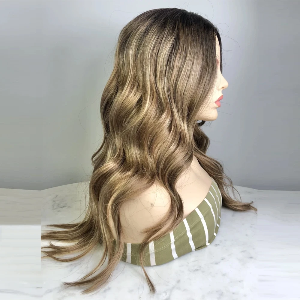 Рисунок 3 - Мягкий длинный светлый парик Омбре