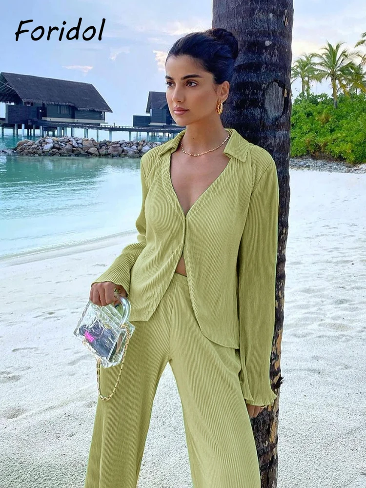 

Комплект Foridol с рюшами, блестящие зеленые брюки с широкими штанинами, весна-осень, Женский Повседневный костюм с отложным воротником, офисный модный костюм из 2 предметов