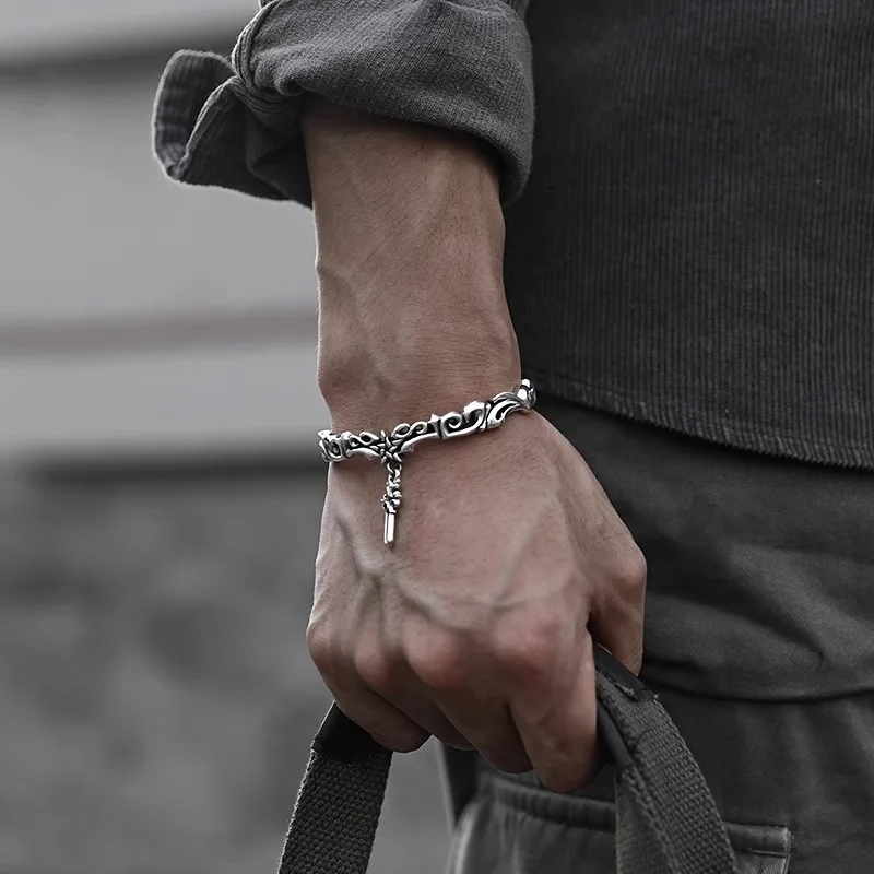 

Korean version big brand S925 silver retro vine bracelet heavy industry Pentagram cross dark pattern bracelet wholesale